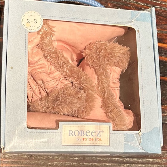 Pink girls leather booties by Robeez size 4 - Picture 1 of 7